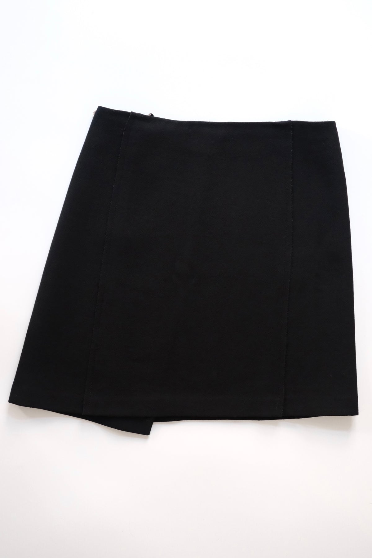 Prada FW 2004 black wool wrap mini skirt
