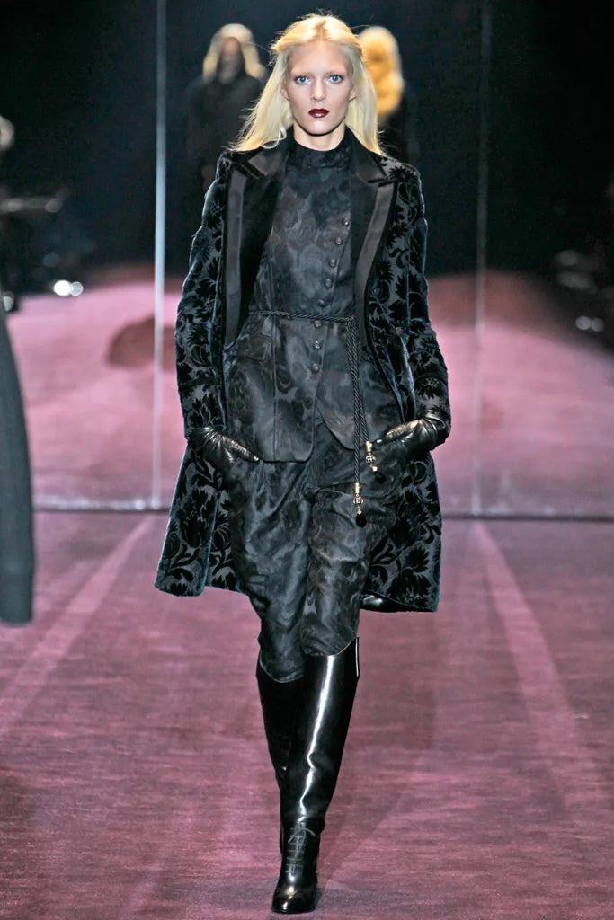 Gucci by Frida Giannini black wool wrap coat with removable lapels