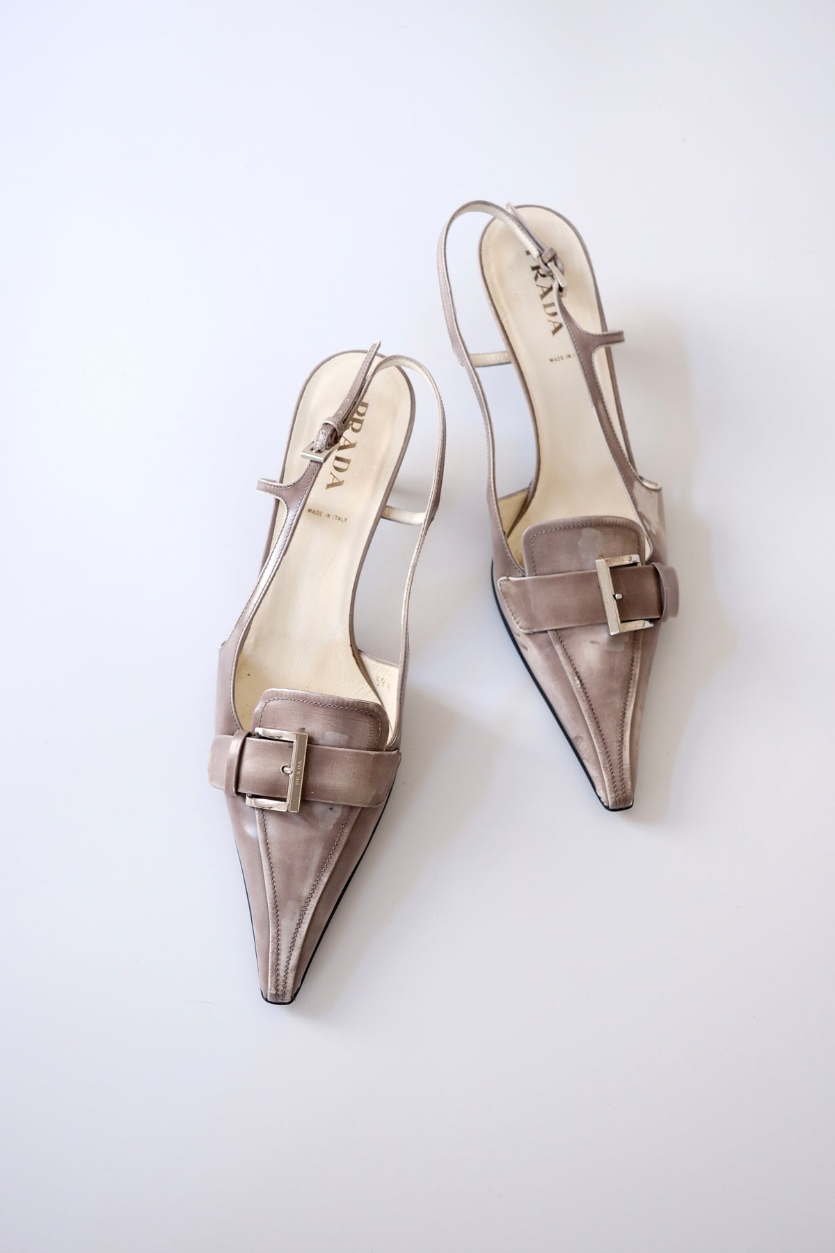 Prada SS 2018 grey leather kitten heel pointy slingback pumps