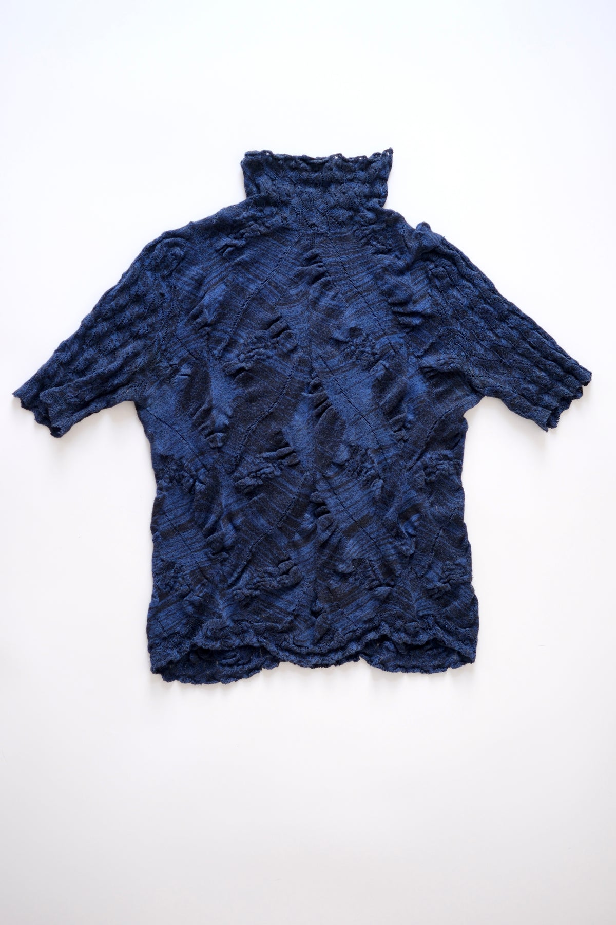 Vintage navy blue high neck shortsleeved knit top