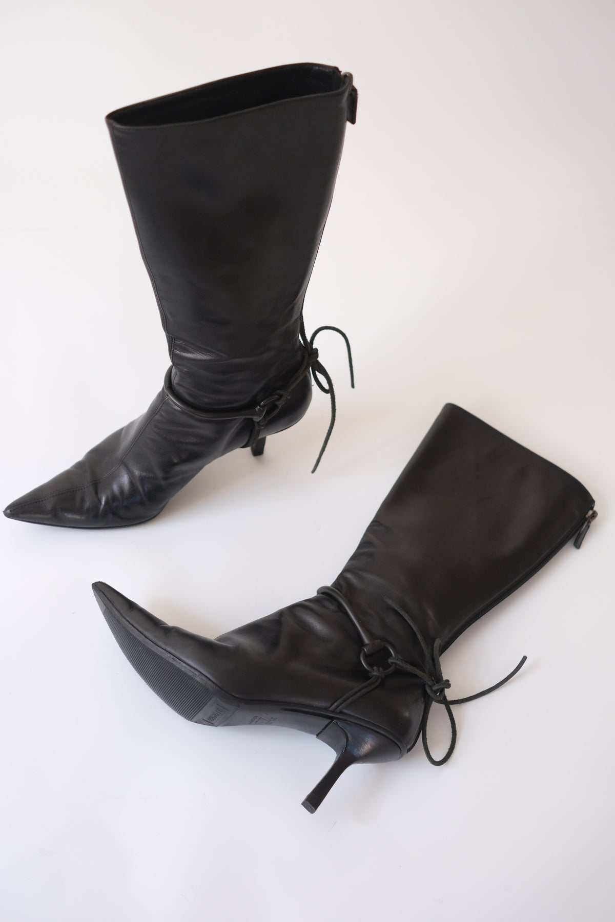 Gucci by Tom Ford FW 1999 horsebit harness black leather pointy heeled boots