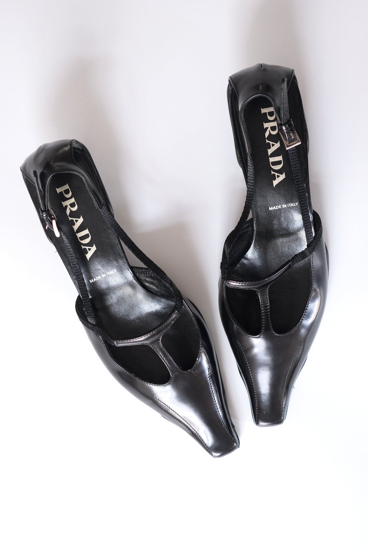 Prada SS 2000 black patent leather t-strap slingback kitten heels