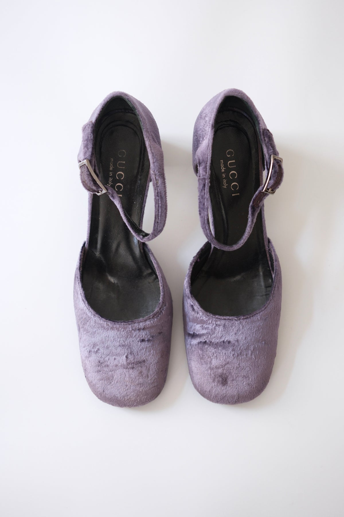 Gucci by Tom Ford light purple velvet mary jane pumps