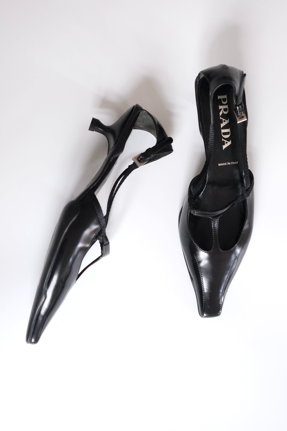 Prada SS 2000 black patent leather t-strap slingback kitten heels