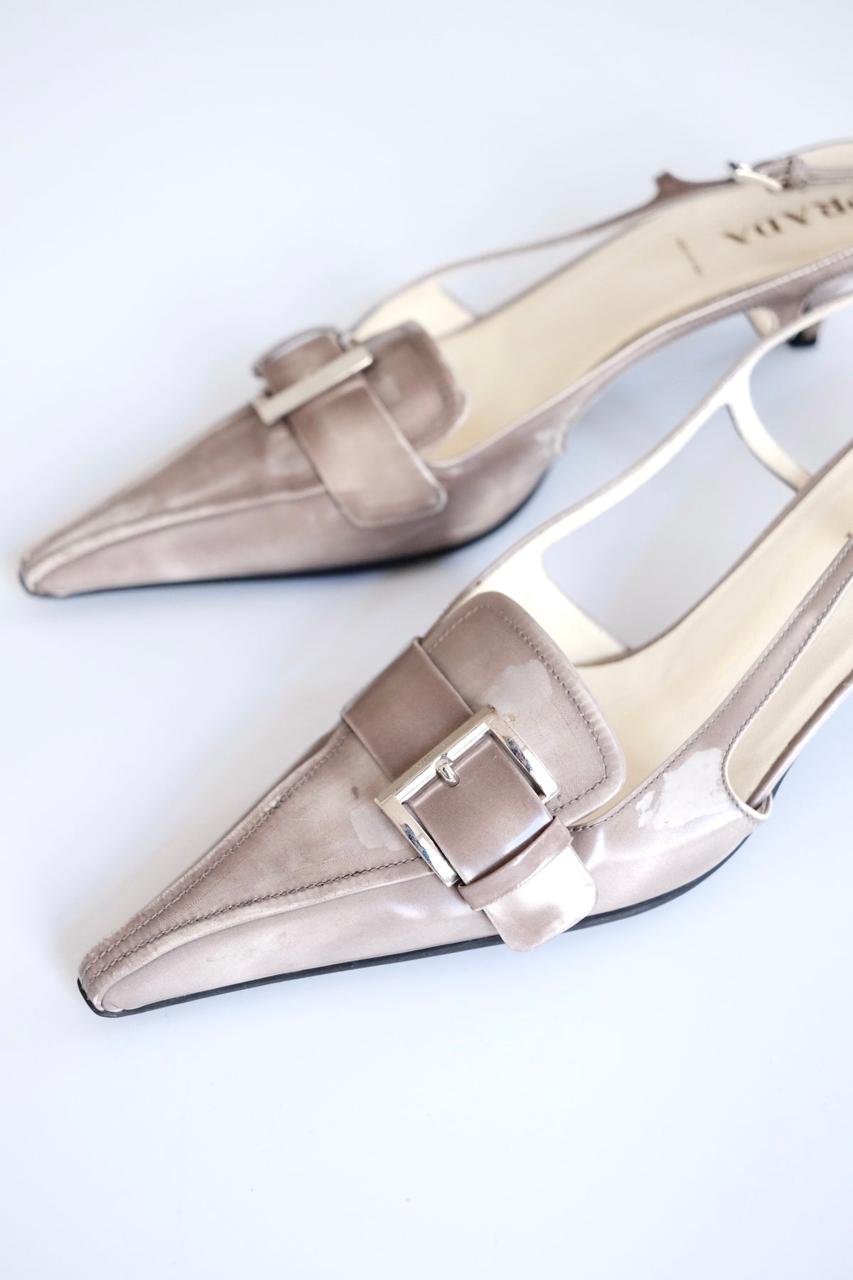 Prada SS 2018 grey leather kitten heel pointy slingback pumps