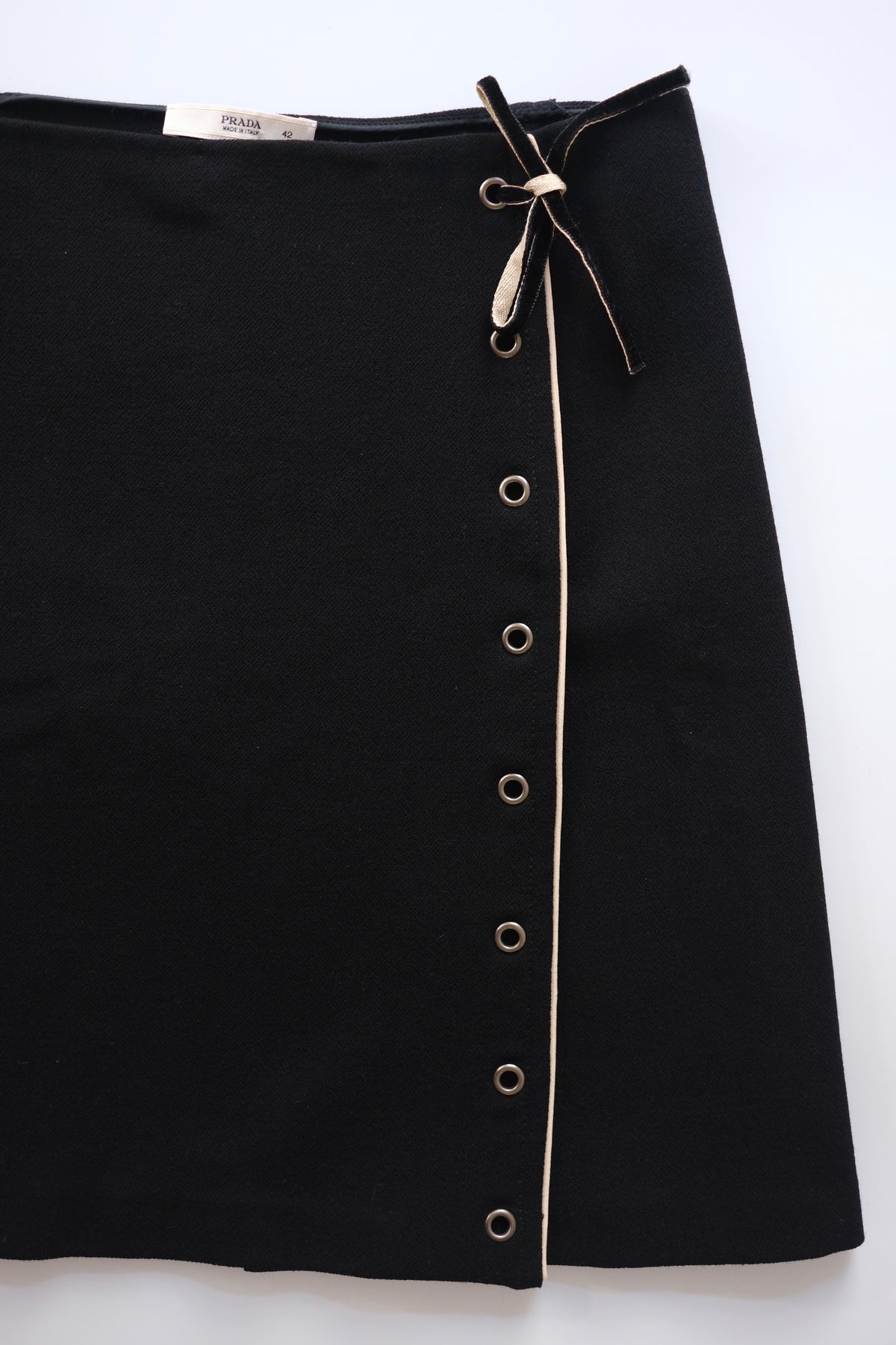 Prada FW 2004 black wool wrap mini skirt