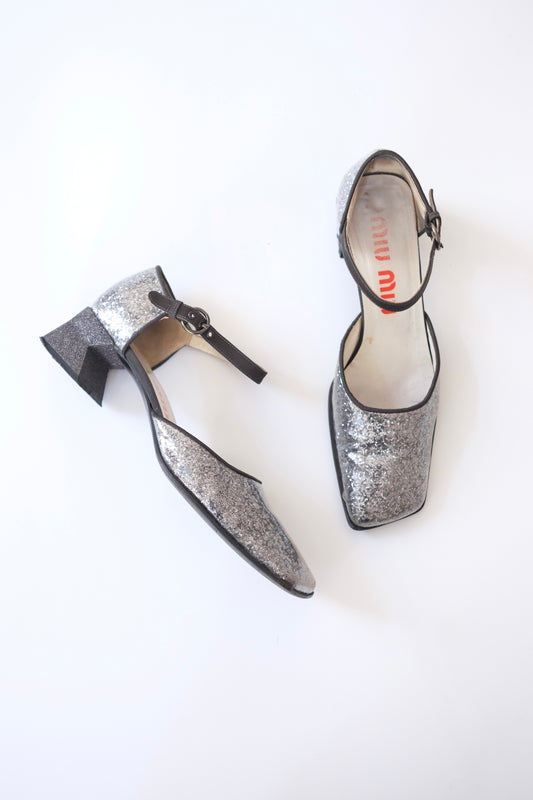Miu Miu FW 1998 glittering silver mary jane heels