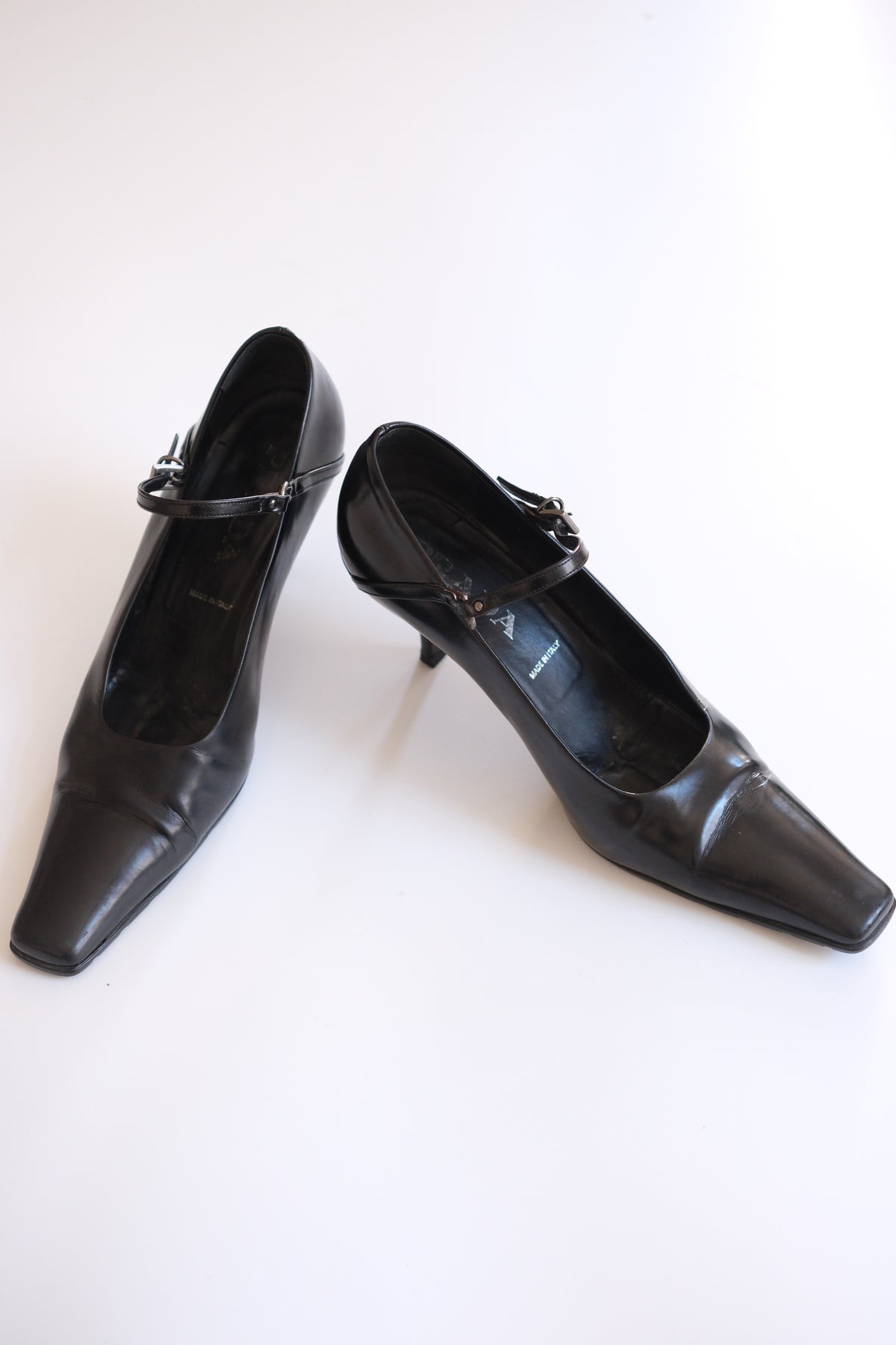 1990s Prada black leather pointy mary jane heels