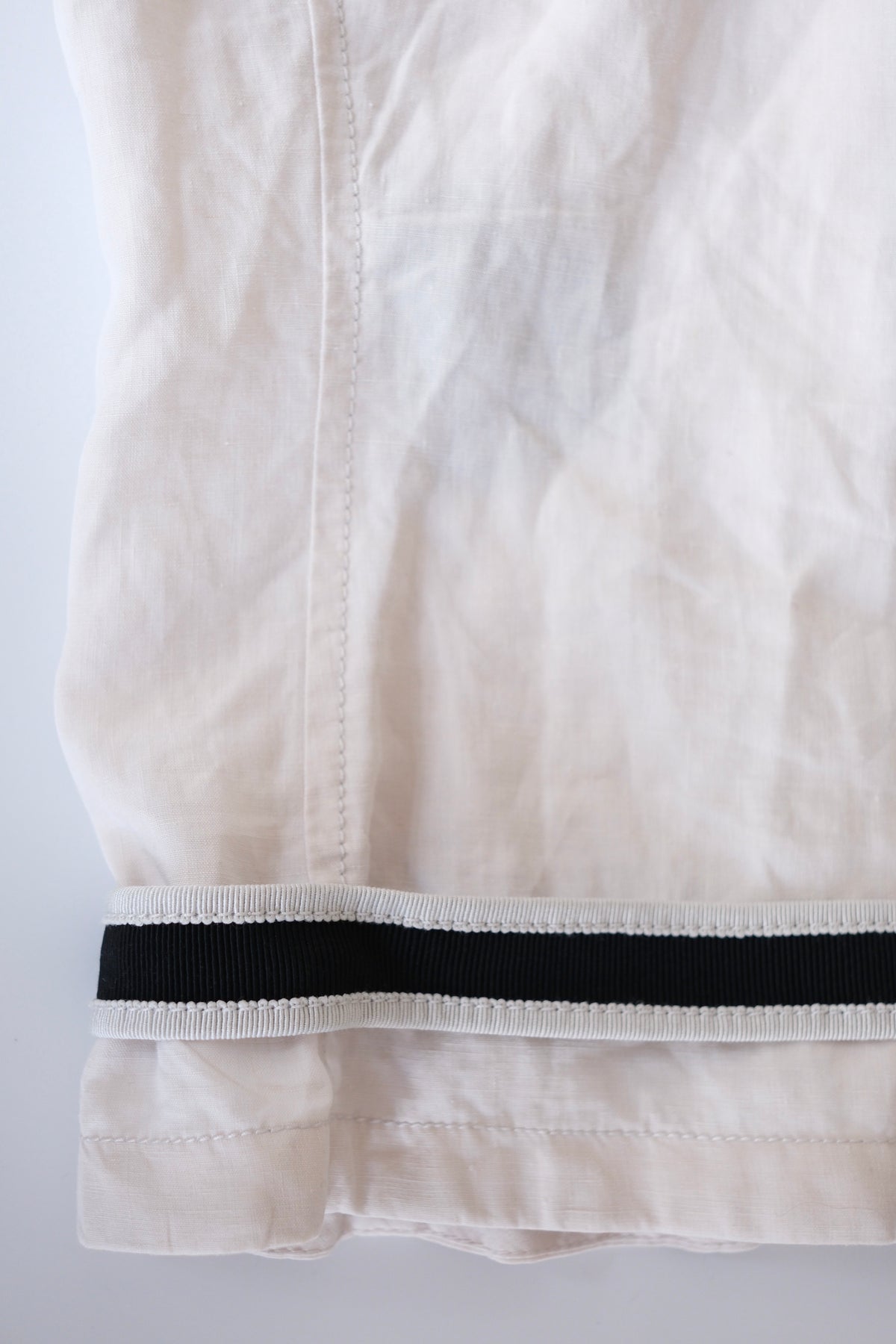 Prada SS 2009 white linen vest with contrasting black details