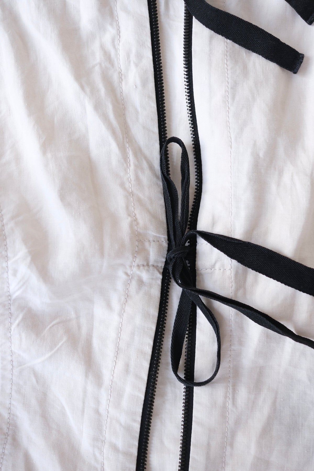 Prada SS 2009 white linen vest with contrasting black details