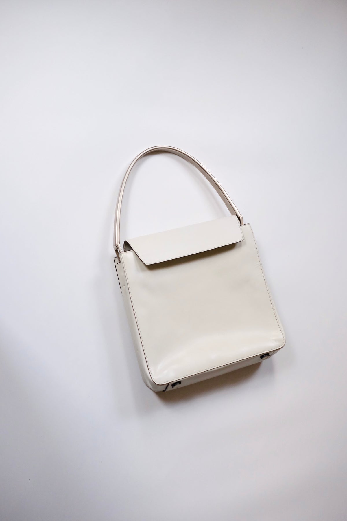 Prada FW 1998 white leather handbag with metal handle