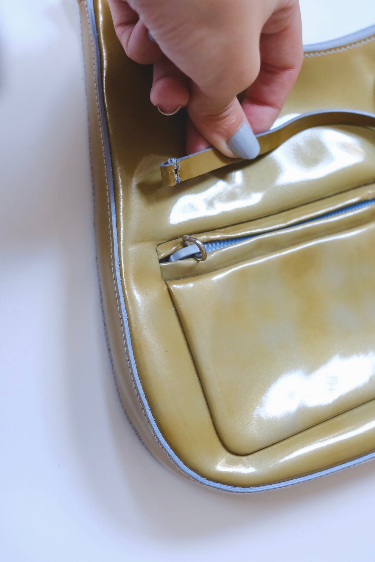 Prada FW 1999 patent leather shoulder bag