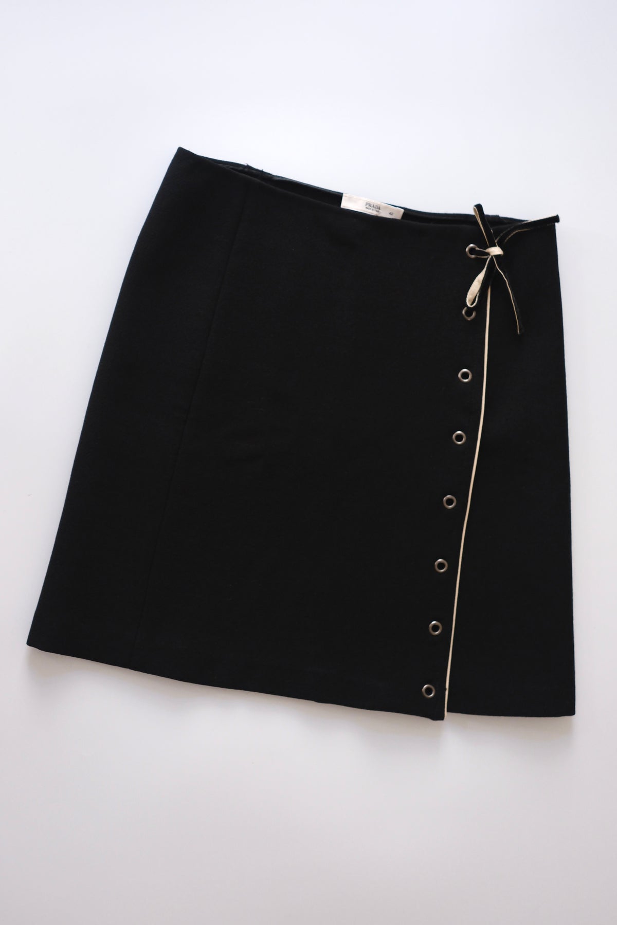 Prada FW 2004 black wool wrap mini skirt