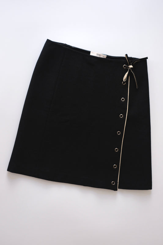 Prada FW 2004 black wool wrap mini skirt